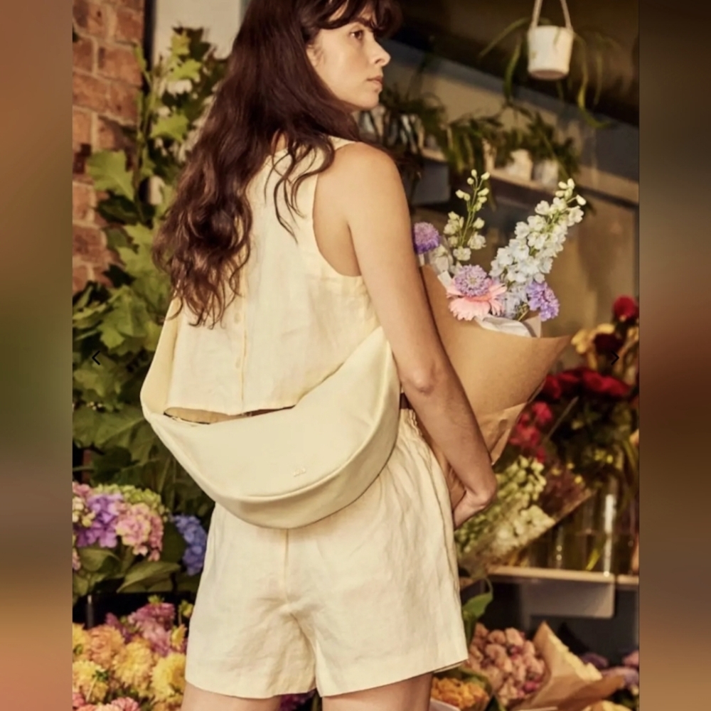JULY Everyday Crescent Canvas Bag in Taupe